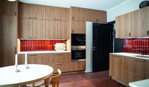 Puustelli L-keittiö tammi