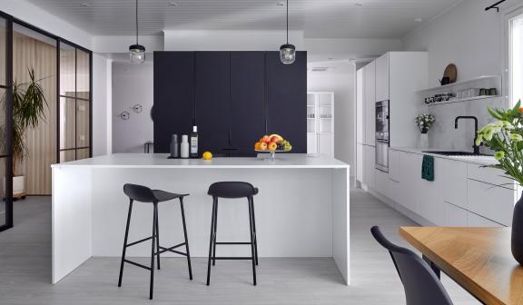 Puustelli saareke keittiö valkoinen